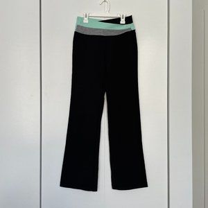 Lululemon Flair Yoga Pants